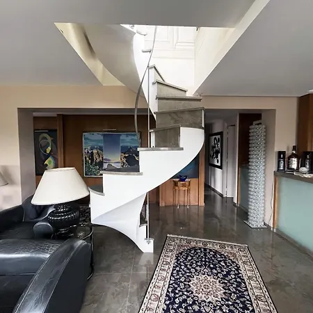 Appartamento Urban Flat 26 - Sublime 120 M2 Duplex With Big Balcony In *